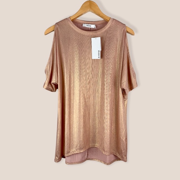 JustFab Tops - 3for$30🛍 NWT JustFab Metallic Could Shoulder Blouse S